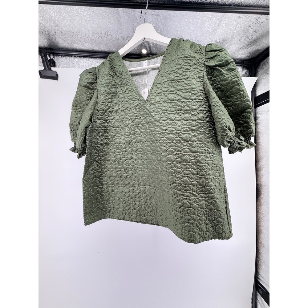 Glam Los Angeles Olive Green Puff Sleeve Matelasse V-Neck Blouse Size M